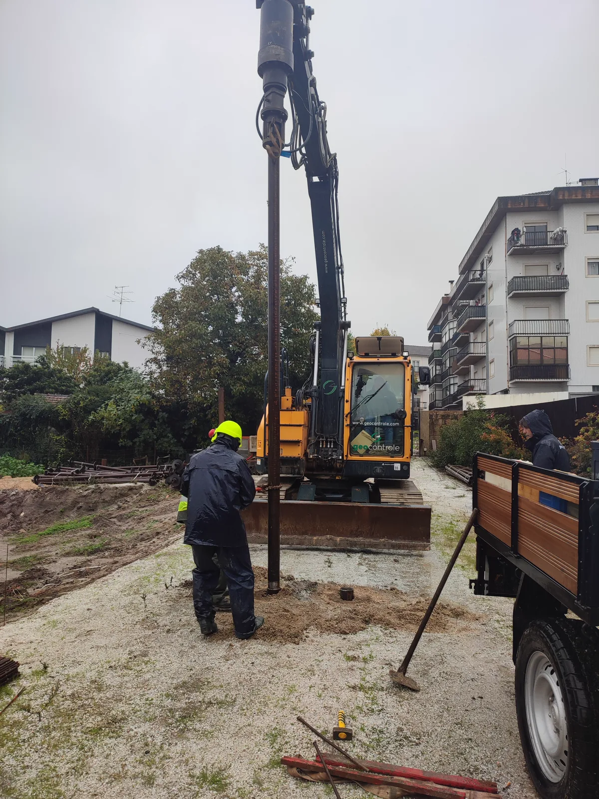 Instalação de estacas helicoidais em meio urbano, Viseu